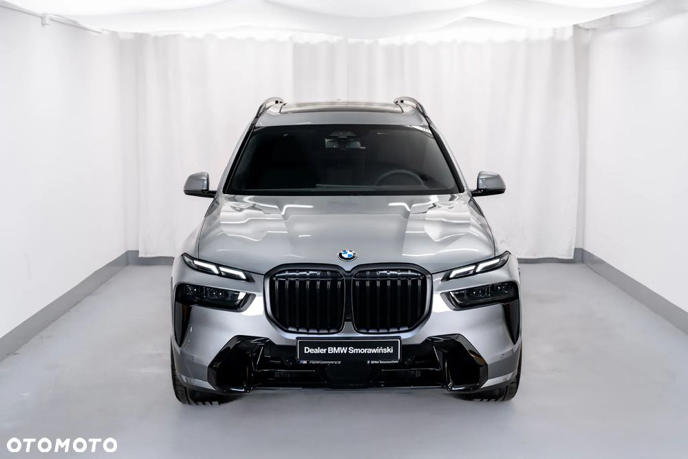BMW X7 - 11