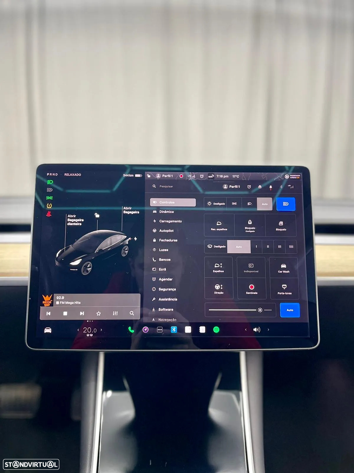 Tesla Model 3 Long-Range Dual Motor AWD - 12