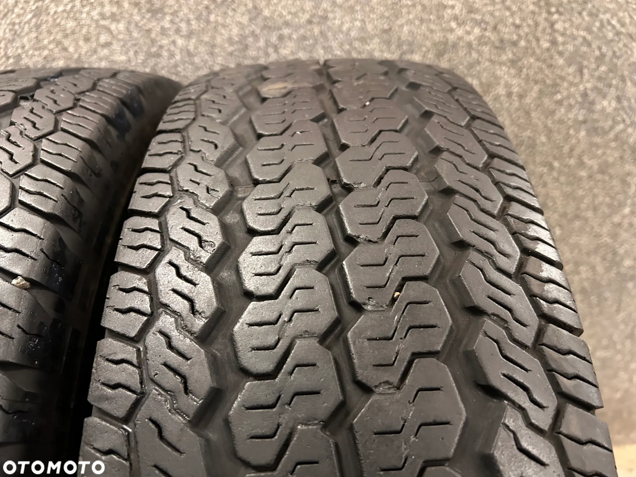 Opony całoroczne Continental VancoFourSeason 225/75/16C 121/120R 2szt. - 3
