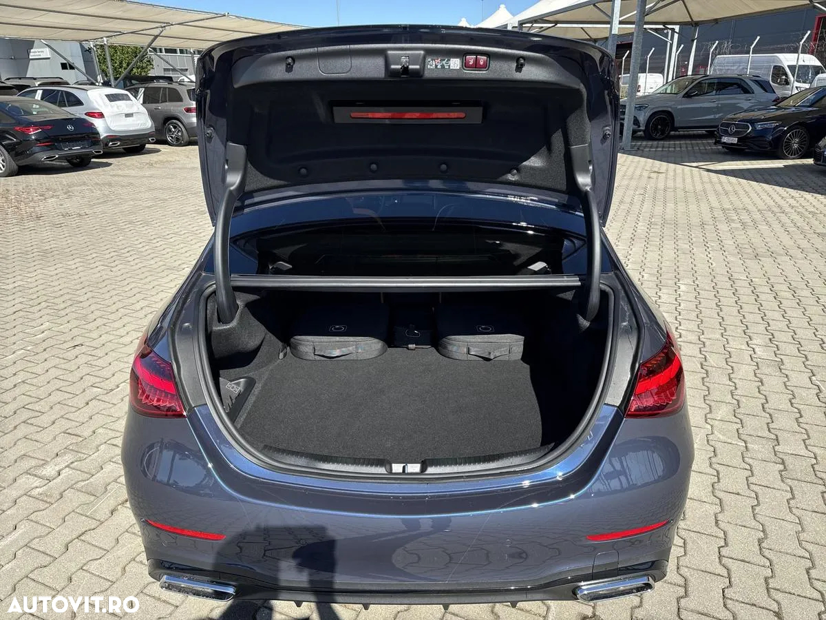 Mercedes-Benz C - 18