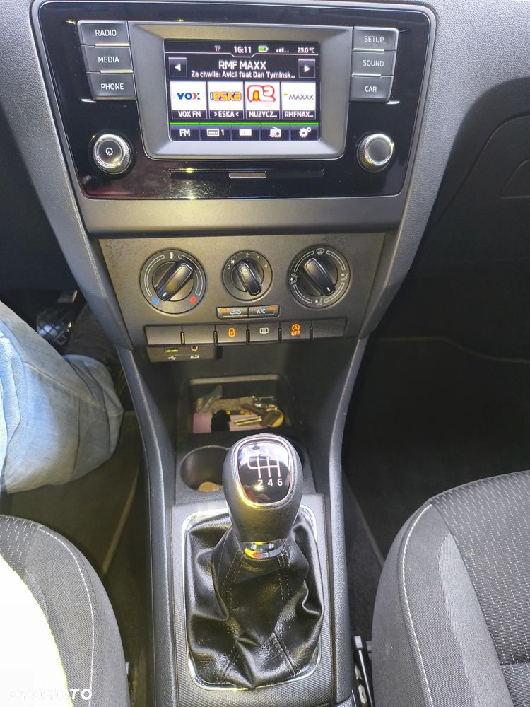 Skoda RAPID 1.2 TSI Ambition - 6