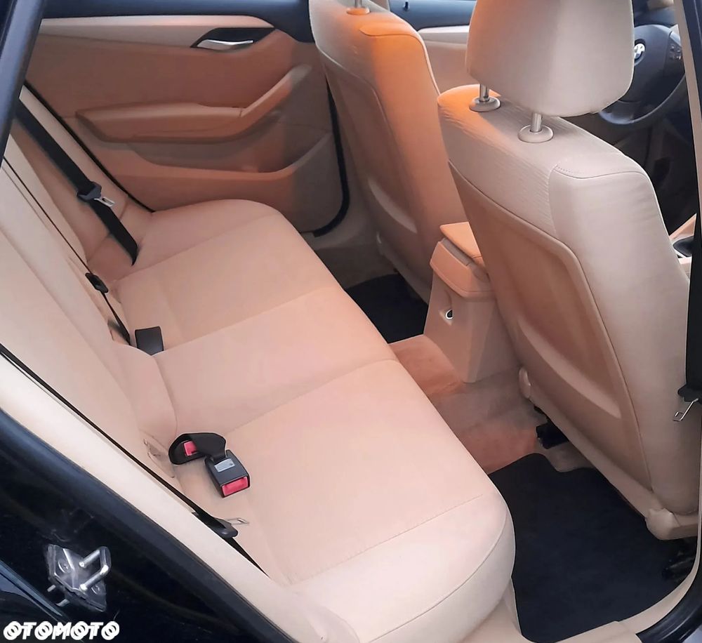 BMW X1 sDrive20d - 4