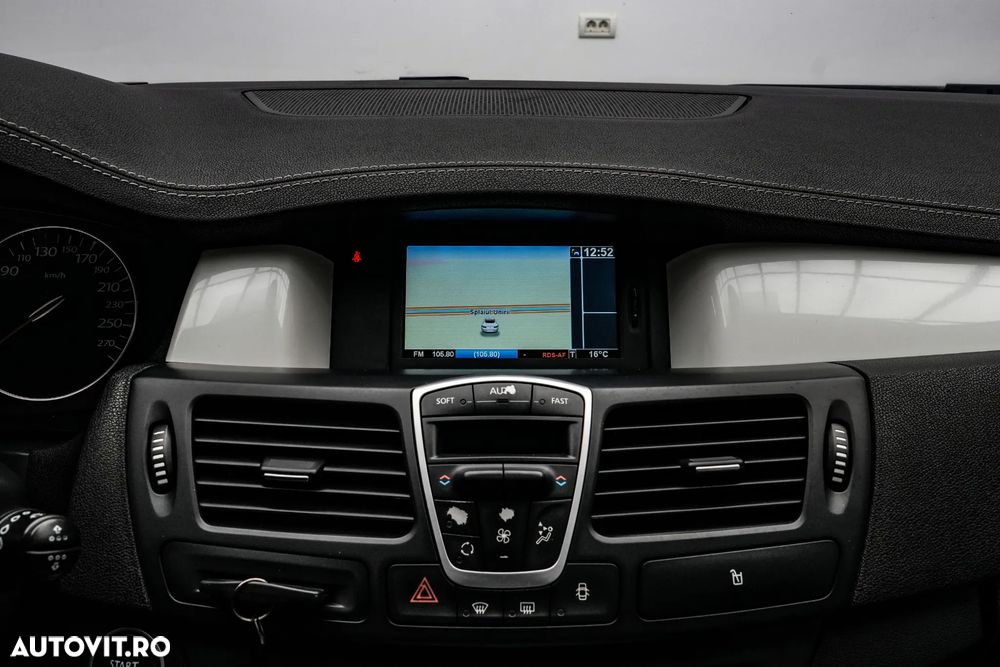 Renault Laguna Navi 2.0dCi Dynamique - 17