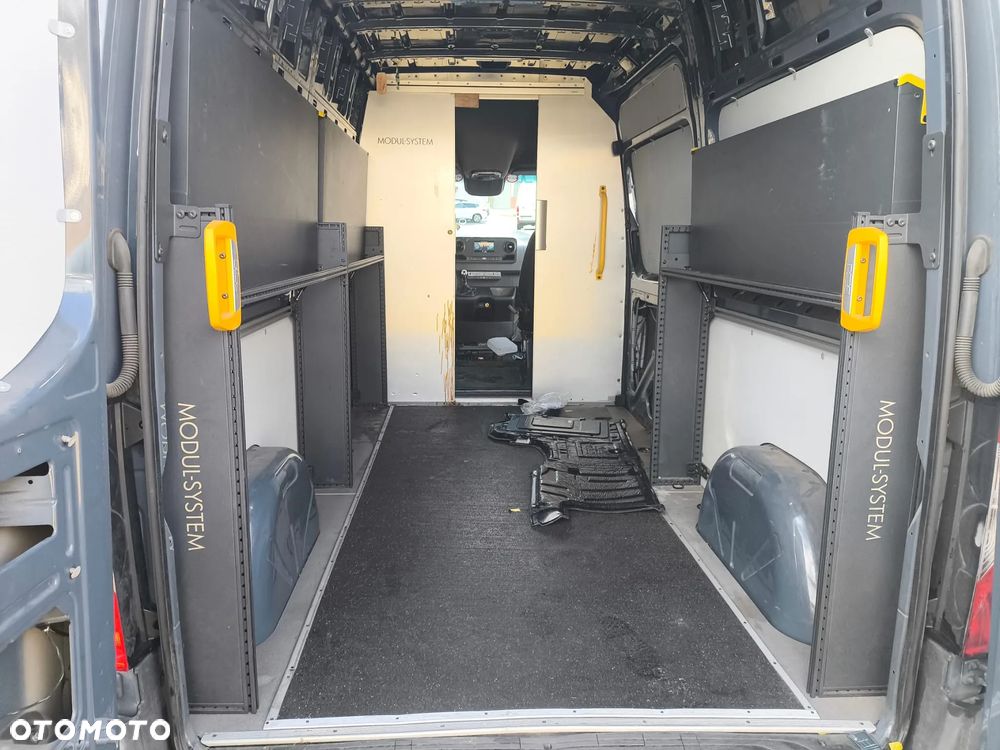 Mercedes-Benz sprinter - 10