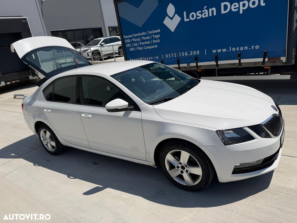 Skoda Octavia - 4