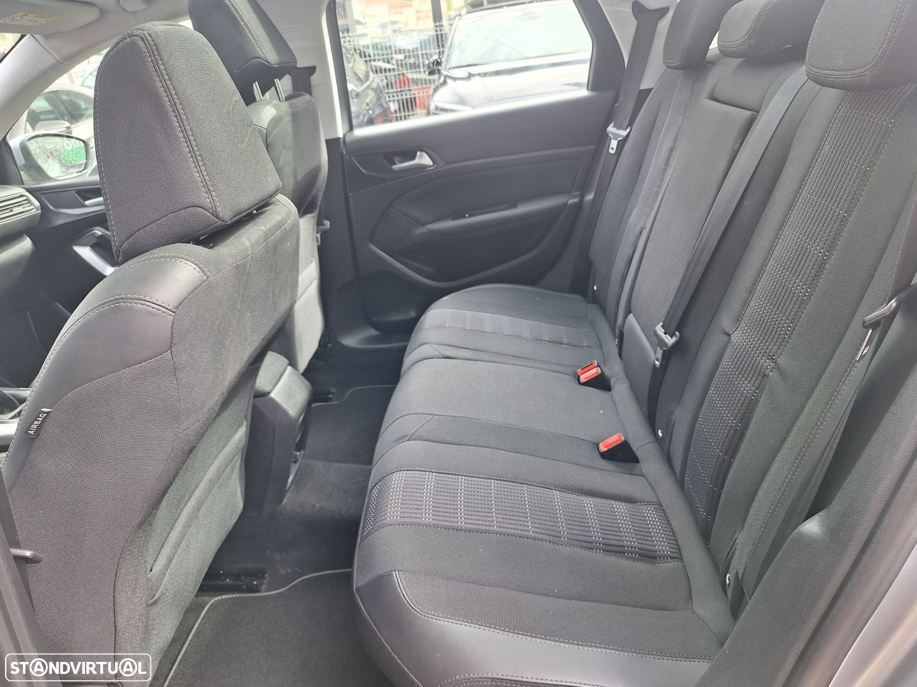 Peugeot 308 1.5 BlueHDi Allure Pack - 12