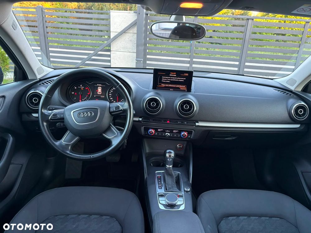 Audi A3 Sportback 1.6 TDI (clean diesel) S tronic Ambition - 5