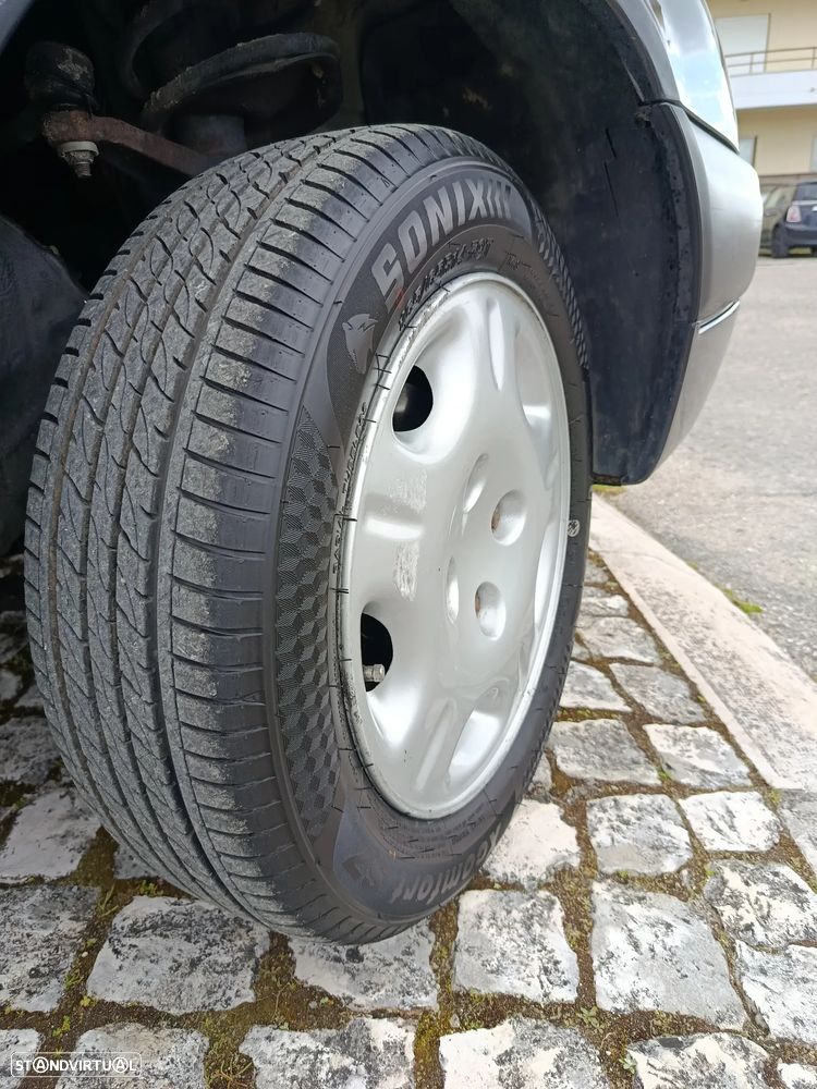 Citroën Saxo 1.4i VTL - 17