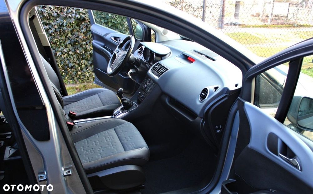 Opel Meriva - 14