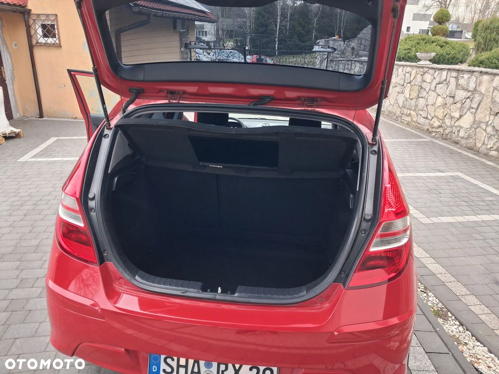 Hyundai i30 - 13