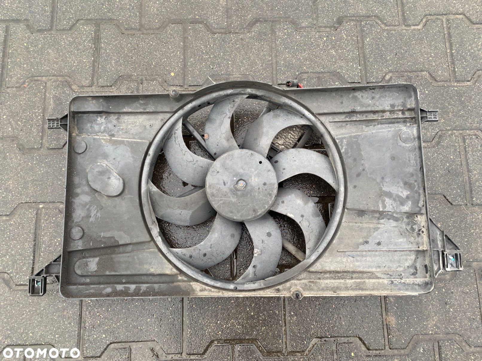 KOMPLETNY WENTYLATOR CHŁODNICY VOLVO FORD 3M51-8C607-EC - 1