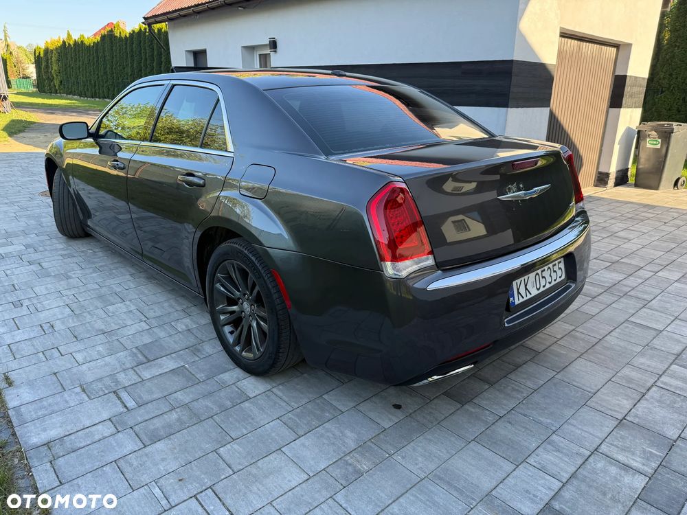 Chrysler 300 - 18