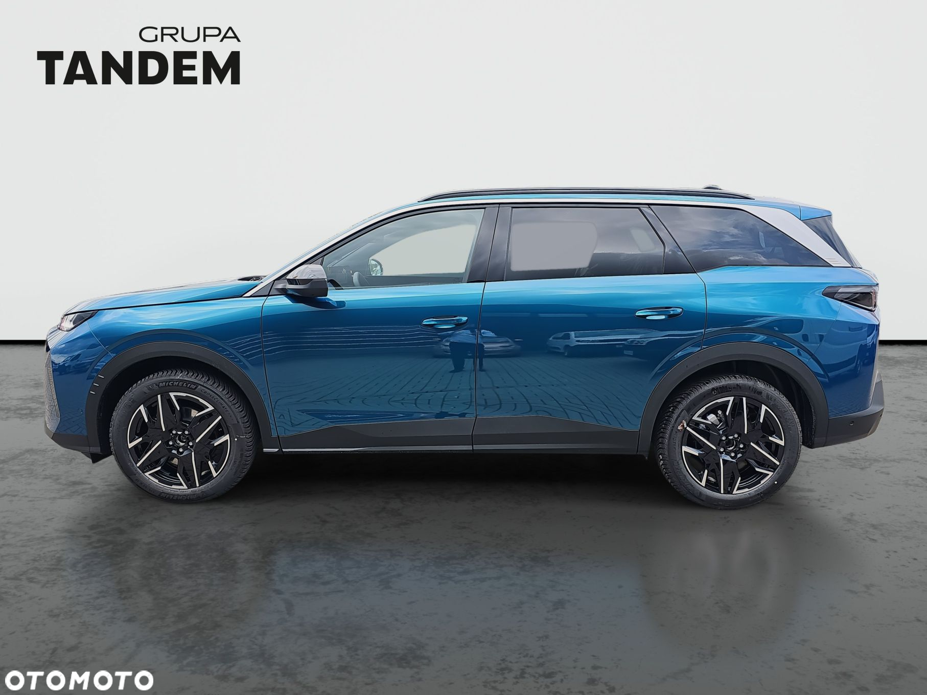 Peugeot 5008 - 8
