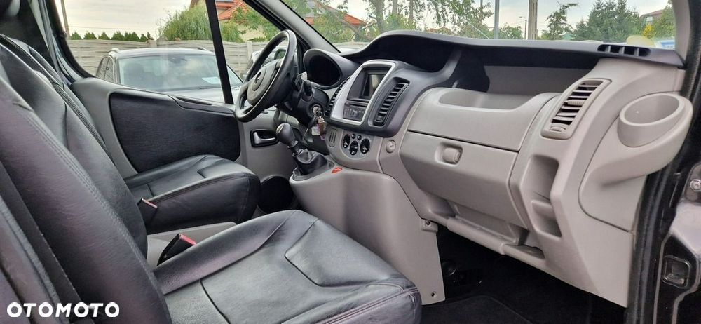 Opel Vivaro - 33