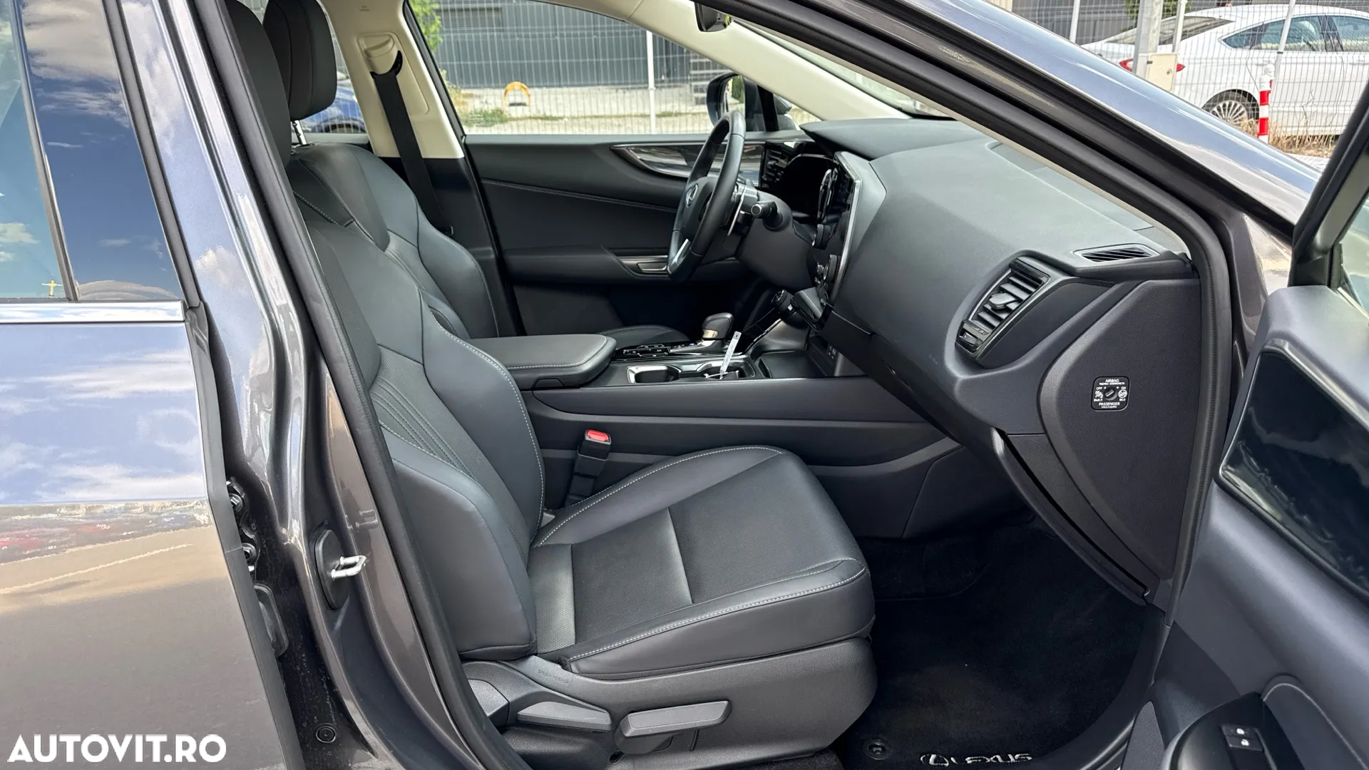 Lexus Seria NX 350h AWD CVT HEV Business - 3