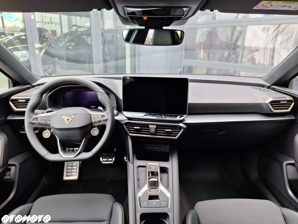 Cupra Leon 1.5 eTSI DSG - 24