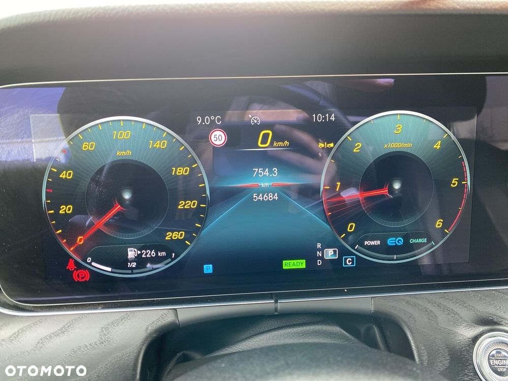 Mercedes-Benz Klasa E - 25