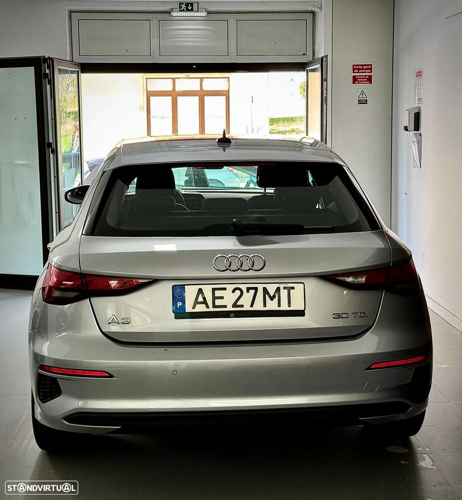 Audi A3 Sportback 30 TDI Advanced - 8