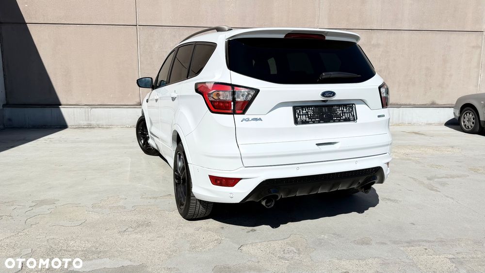 Ford Kuga 2.0 EcoBoost 4x4 ST-Line - 10