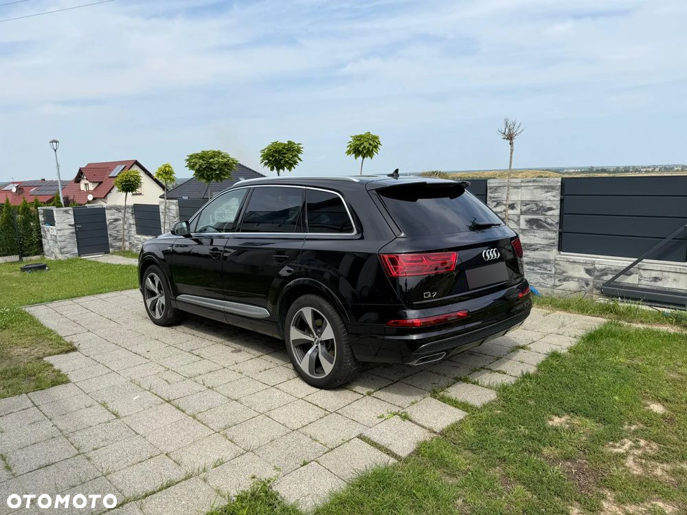 Audi Q7 3.0 TDI ultra Quattro Tiptronic - 4