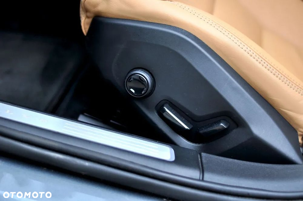 Volvo V90 D4 Geartronic Inscription - 15