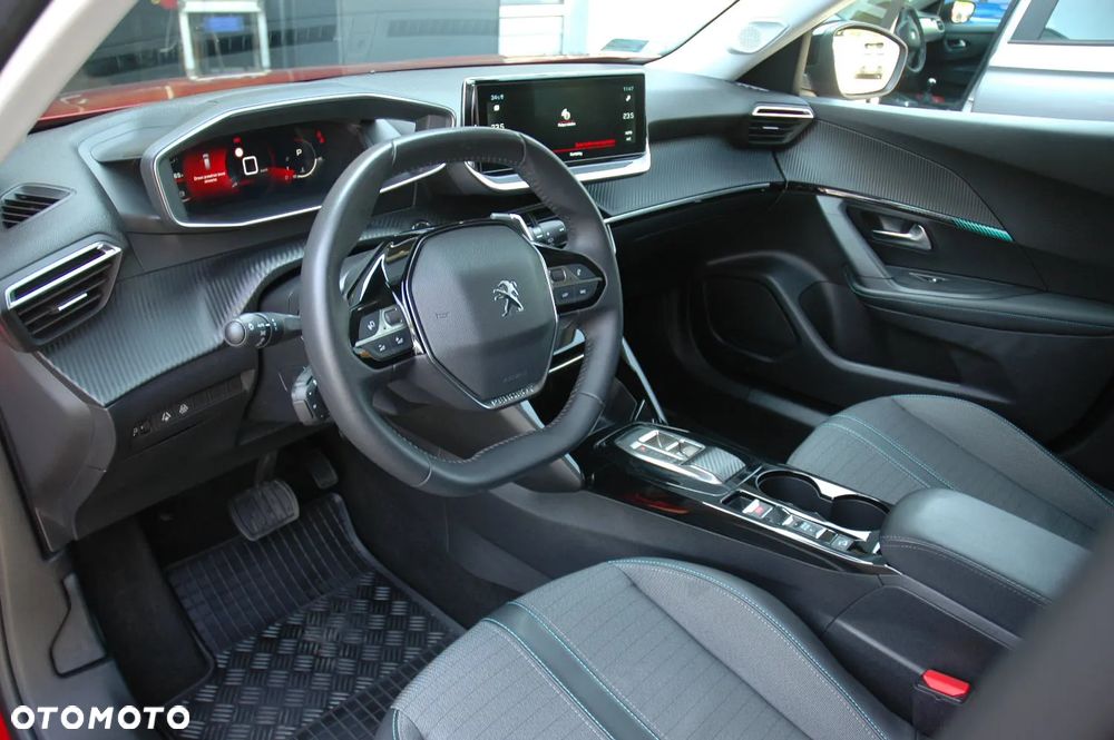 Peugeot 2008 1.2 PureTech Allure Pack S&S EAT8 - 5