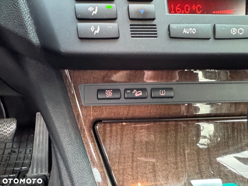 BMW X3 2.5i - 22
