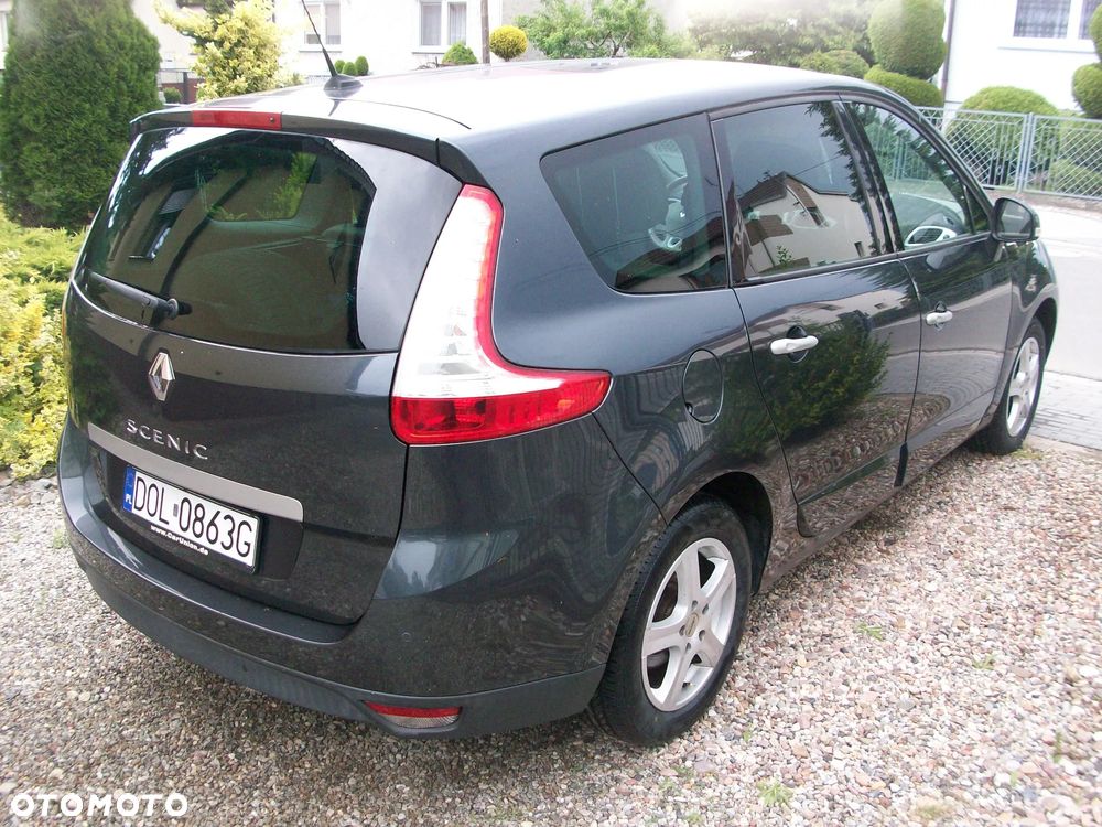 Renault Grand Scenic 2.0 16V 140 CVT Bose Edition - 1