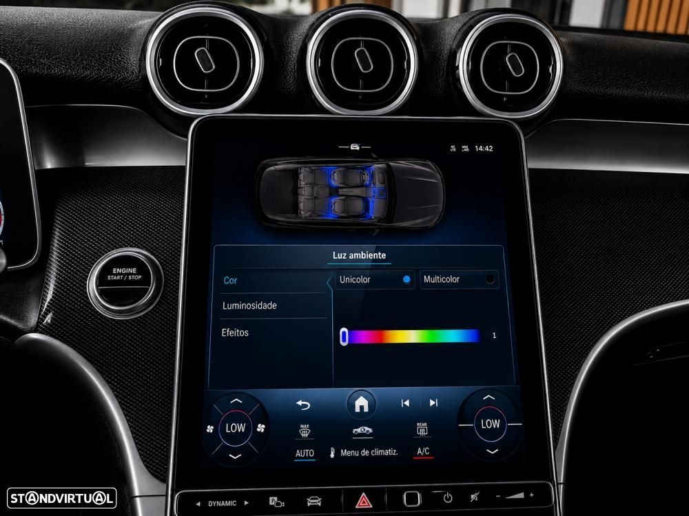 Mercedes-Benz GLC 300 e 4Matic 9G-TRONIC Avantgarde Advanced - 39
