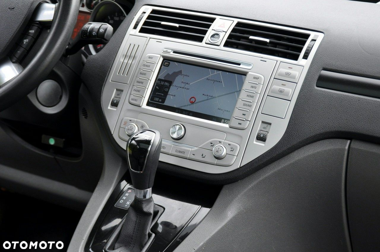 Ford Kuga - 26