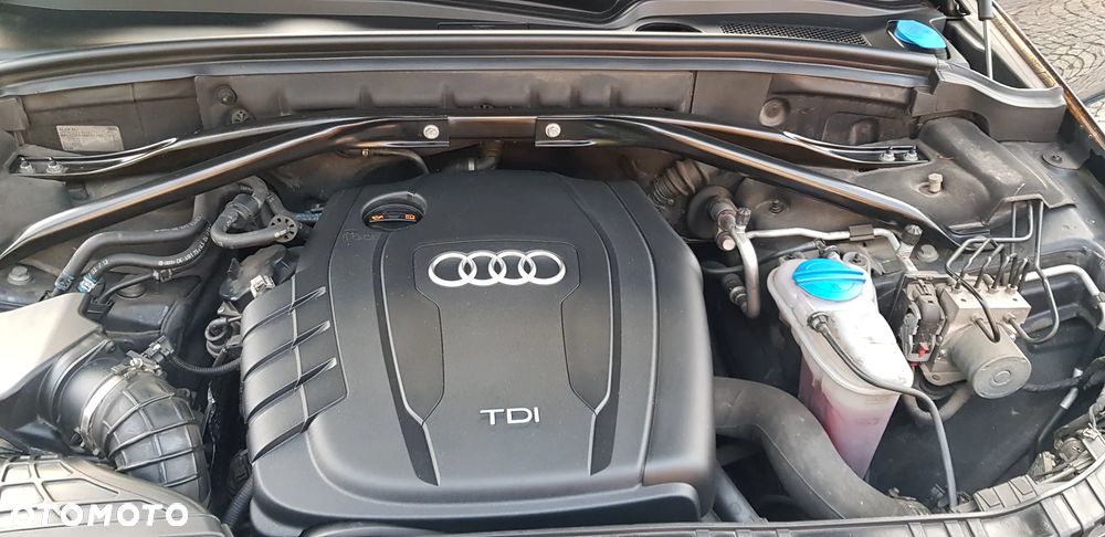Audi Q5 2.0 TDI quattro S tronic - 19