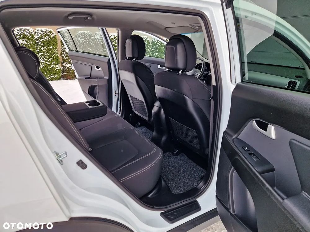 Kia Sportage 1.6 GDI Business Line M 2WD - 23