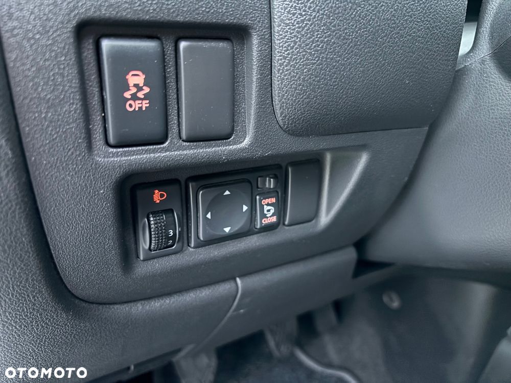 Nissan Micra 1.2 30 Jahre Edition - 14