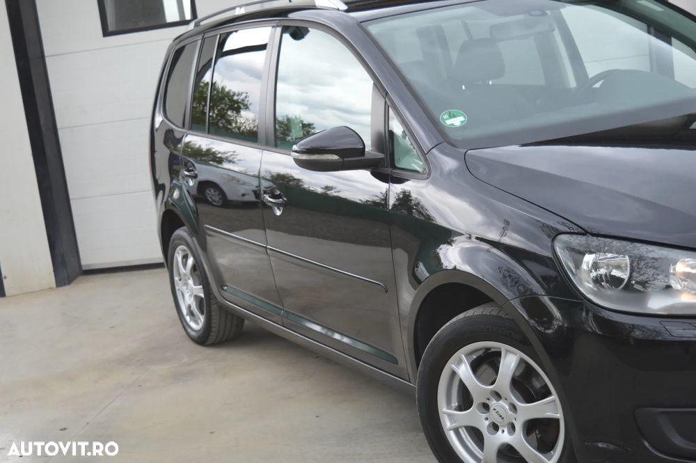 Volkswagen Touran 2.0 TDI BlueMotion Technology Comfortline - 32