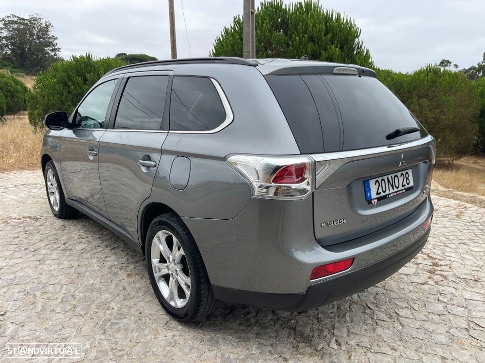 Mitsubishi Outlander 2.2 DI-D Instyle - 6