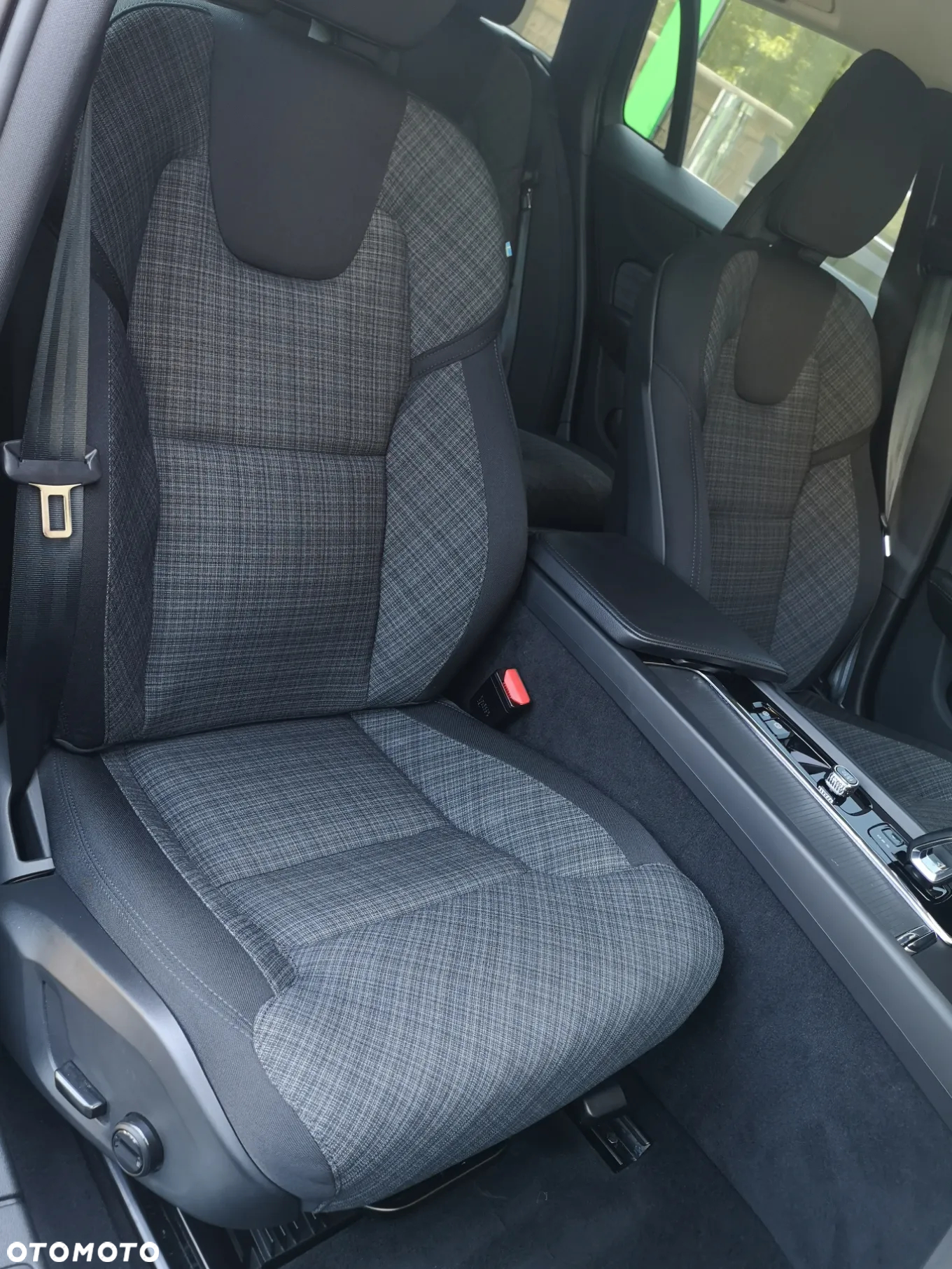 Volvo V60 B4 B Plus Bright - 19