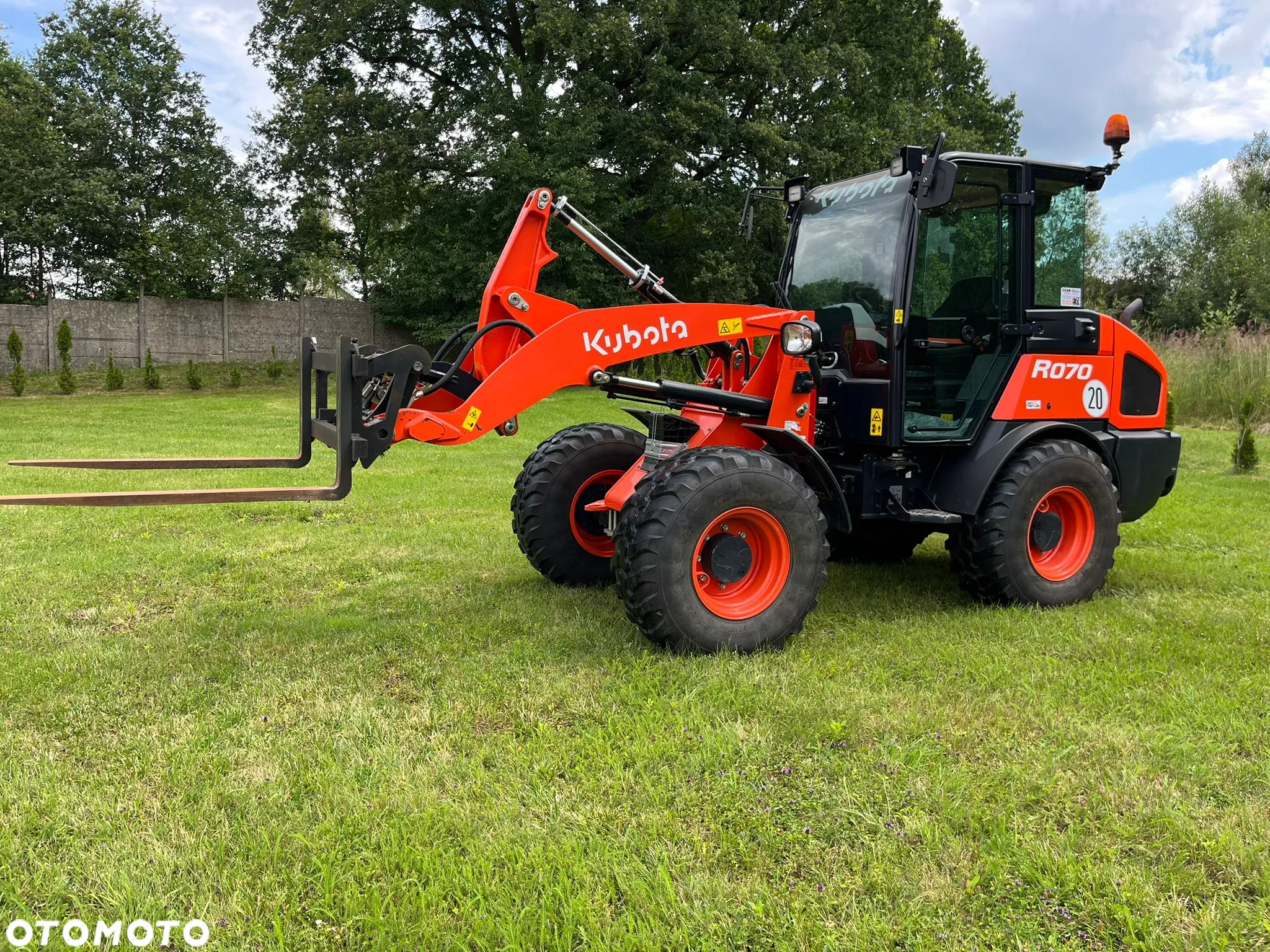 Kubota R070 - 3