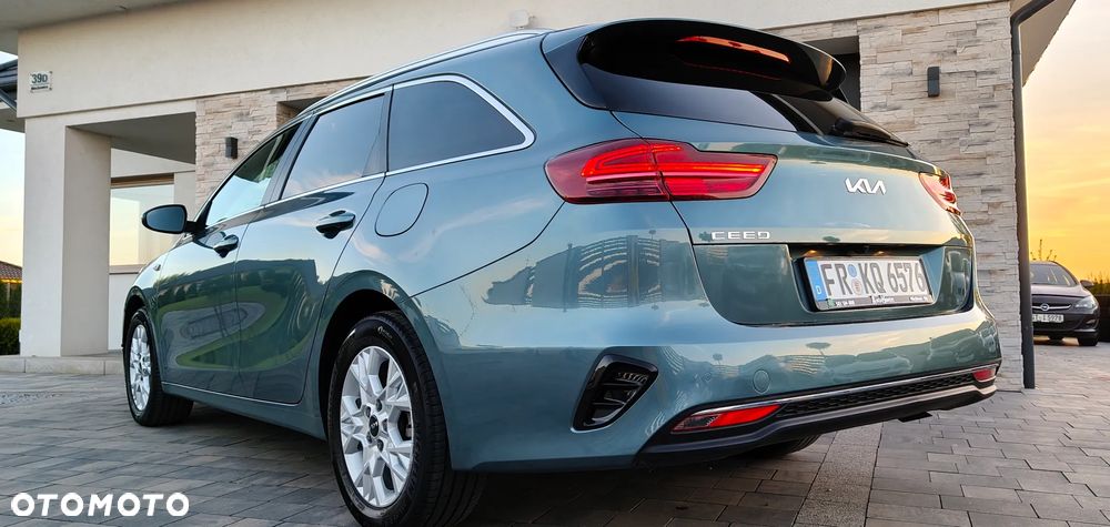 Kia Ceed ver-1-6-crdi-mhev-business-line - 6
