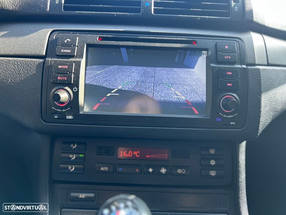 BMW 320 d Touring - 27