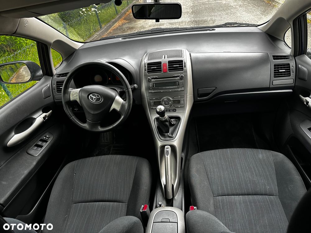 Toyota Auris 1.4 VVT-i Sol - 7