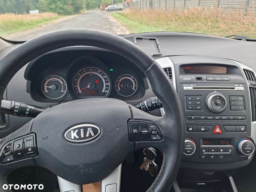 Kia Ceed 1.6 Crdi Comfort - 17