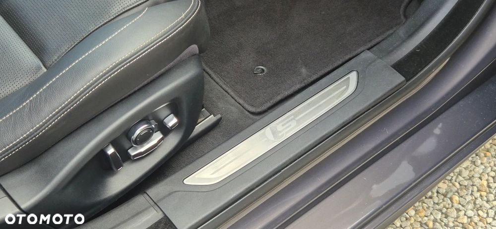 Jaguar XF 3.0 V6 AWD S - 4