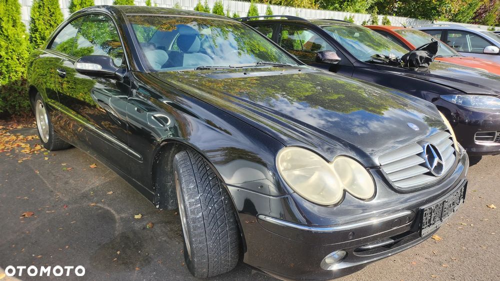 Mercedes-Benz CLK - 26