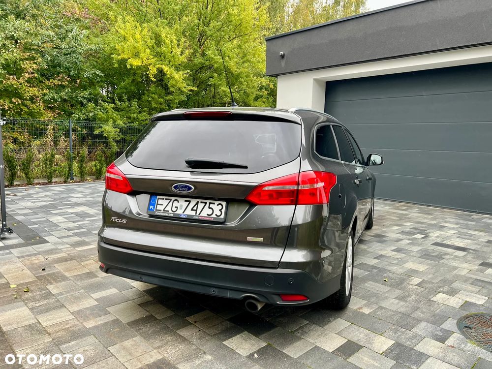 Ford Focus 1.5 EcoBoost Titanium ASS - 5