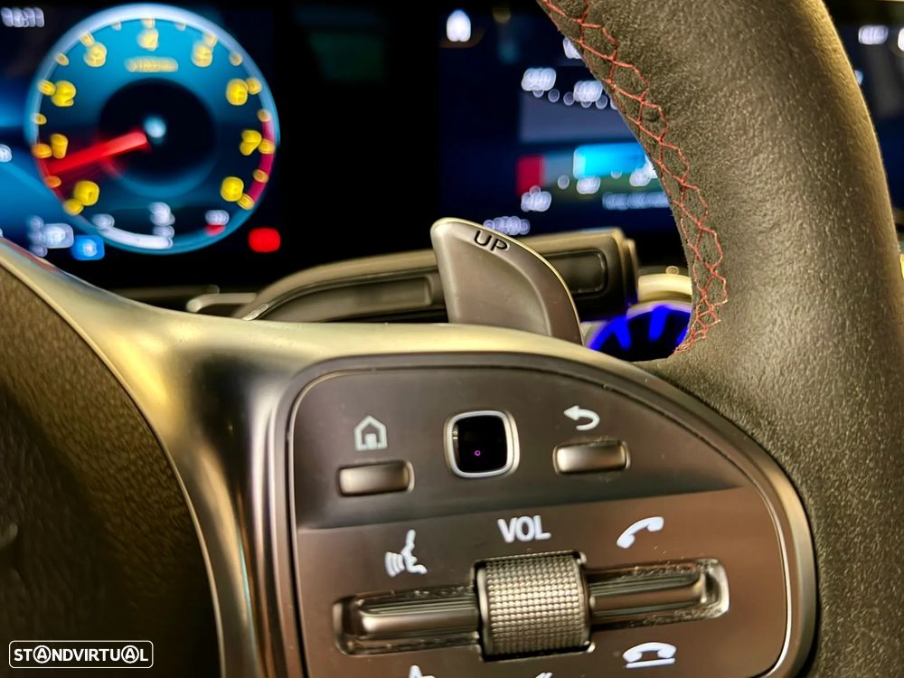 Mercedes-Benz GLB 35 AMG 4Matic - 46