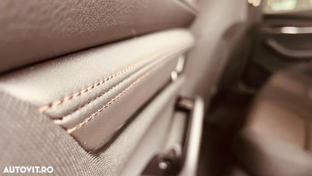 Mazda 3 FASTBACK e-SKYACTIV-X 186 M HYBRID Aut. CENTRE-LINE - 11