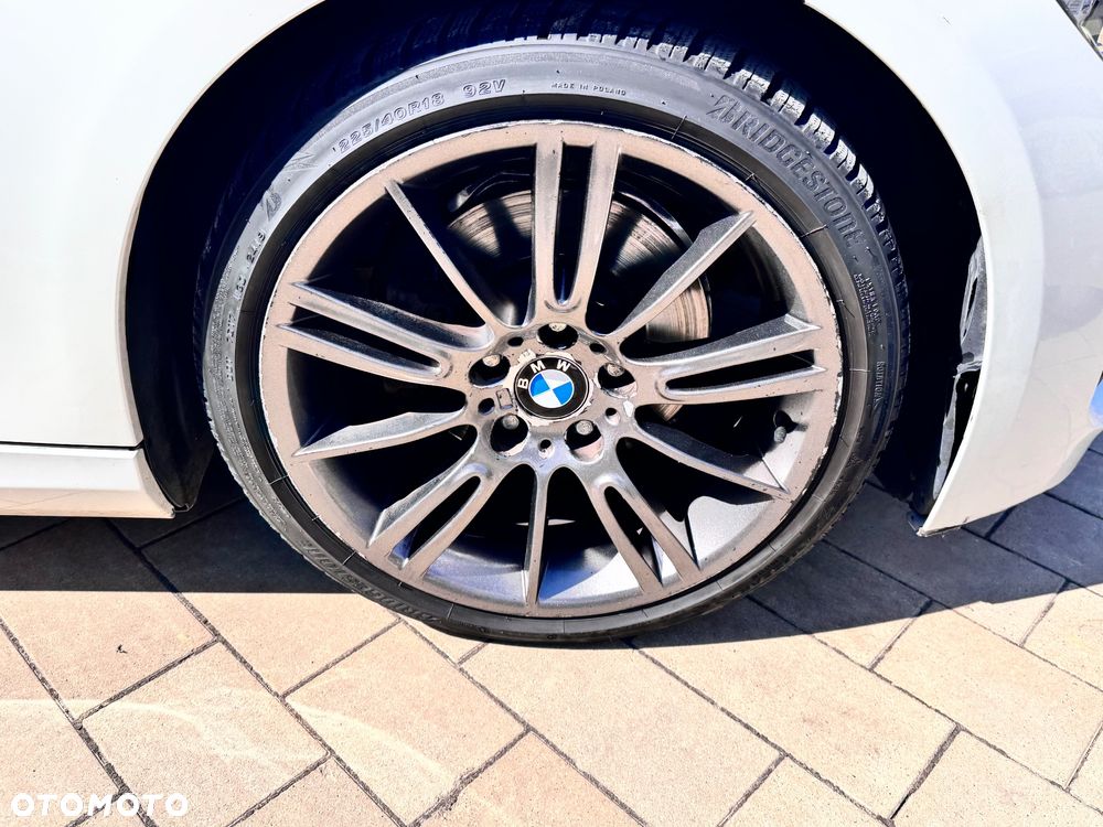 BMW Seria 3 320d - 29