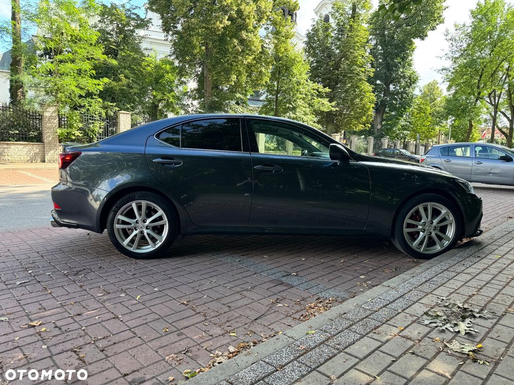 Lexus IS 220 D Prestige - 4