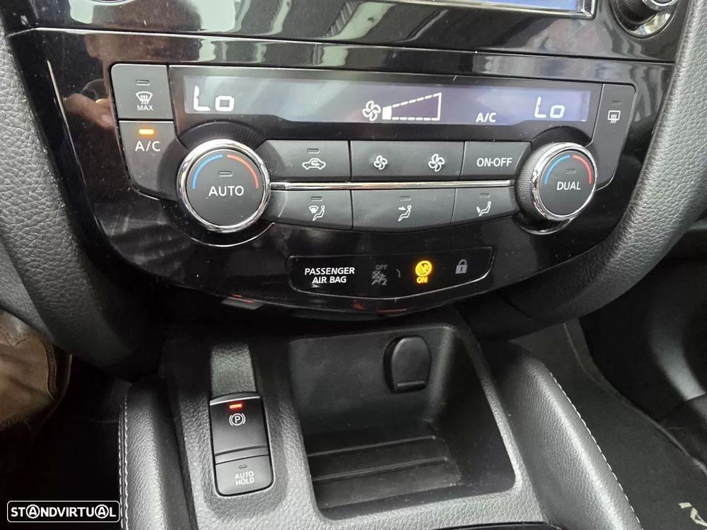 Nissan Qashqai 1.5 dCi Tekna Premium - 18