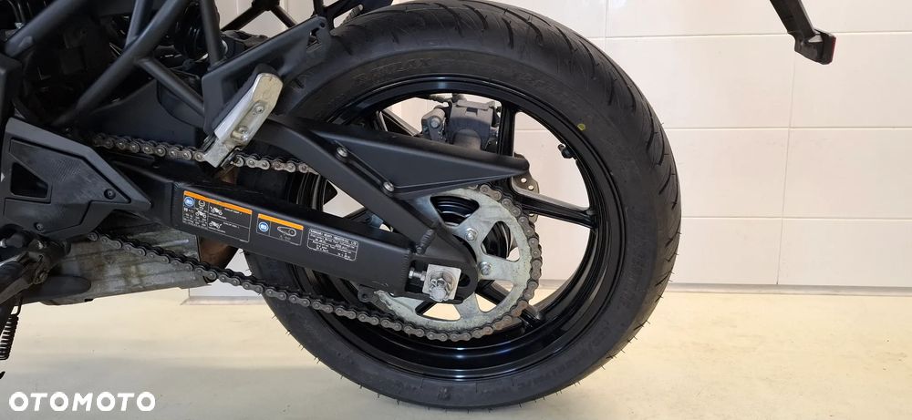 Kawasaki Versys 650 - 13